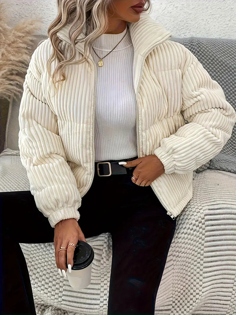Veste femme courte avec col montant style décontracté et chaude parfaite pour l’hiver