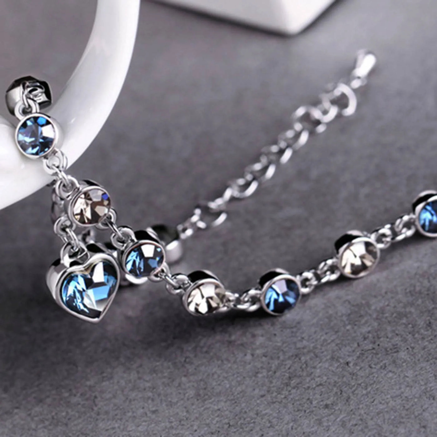 Maya - Bracelet en cristal cœur océan avec breloque cœur bleu