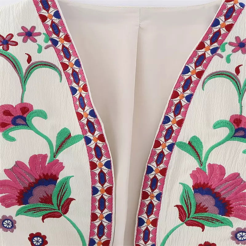 Astrid - Gilet brodé avec motif à fleurs