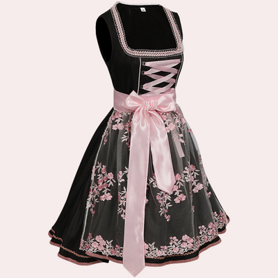 Filipa - Lacey Dirndl pour l'Oktoberfest