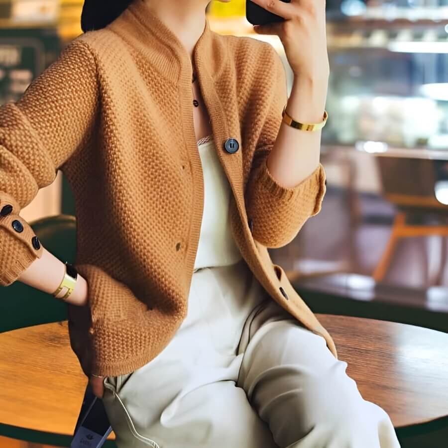 Lillian - Cardigan en tricot avec boutons