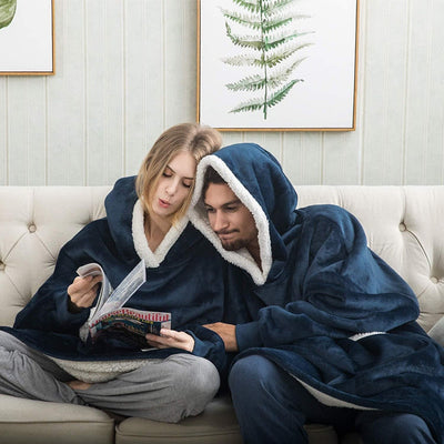 Ella - Sweat à capuche et couverture | Merveilleuse combinaison d'un sweat à capuche doux et d'une couverture confortable en un !