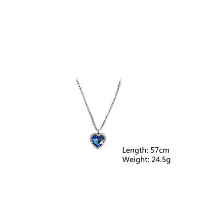 Zoë - Collier en cristal coeur bleu au style élégant