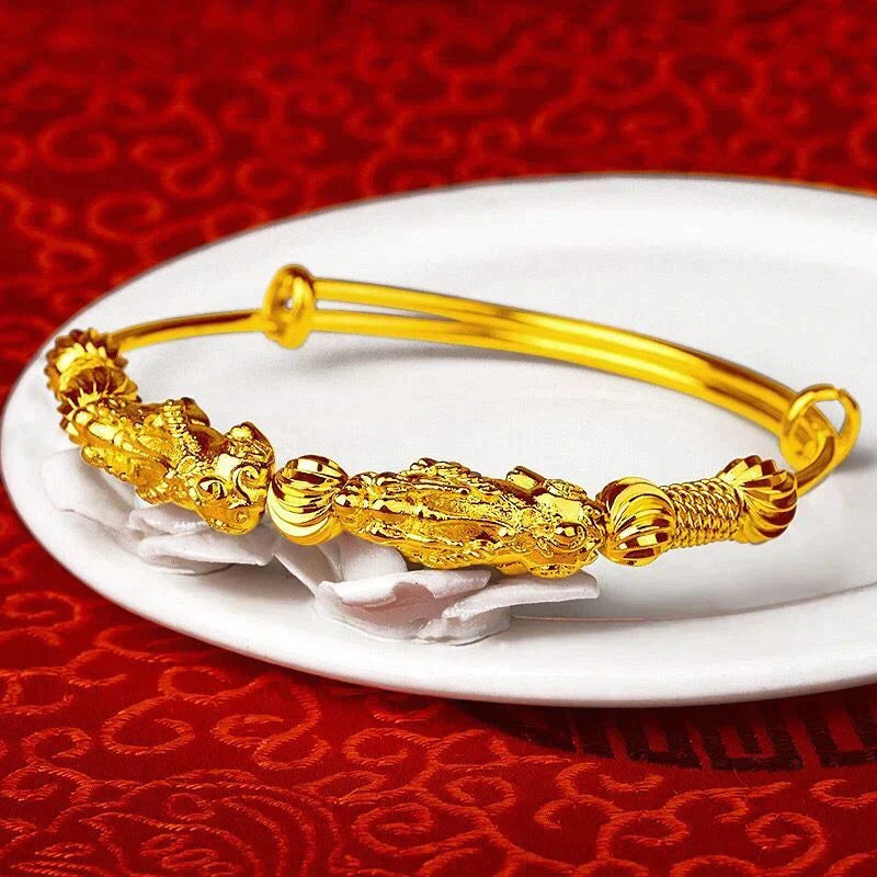 Chloé - Bracelet en mastics chanceux en or