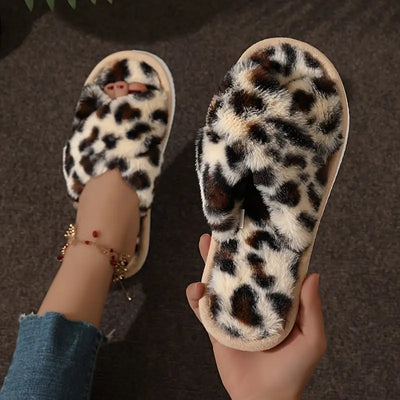Noemi - Chaussons chauds Crisscross pour femme