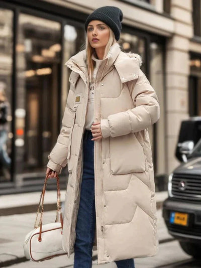 Veste longue pour femme au style moderne et élégant