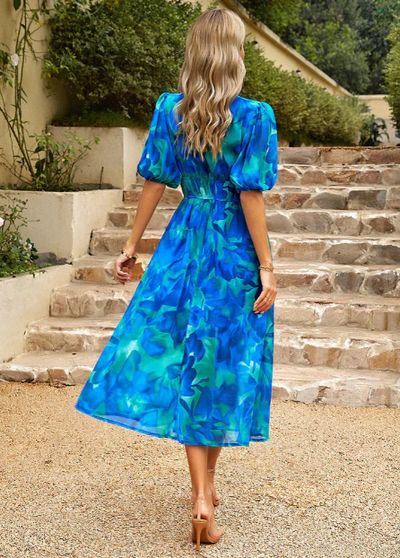 INNOVA | Robe à Col en V
