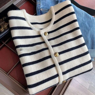 Amphitrite | Gilet tricoté élégant pour femmes