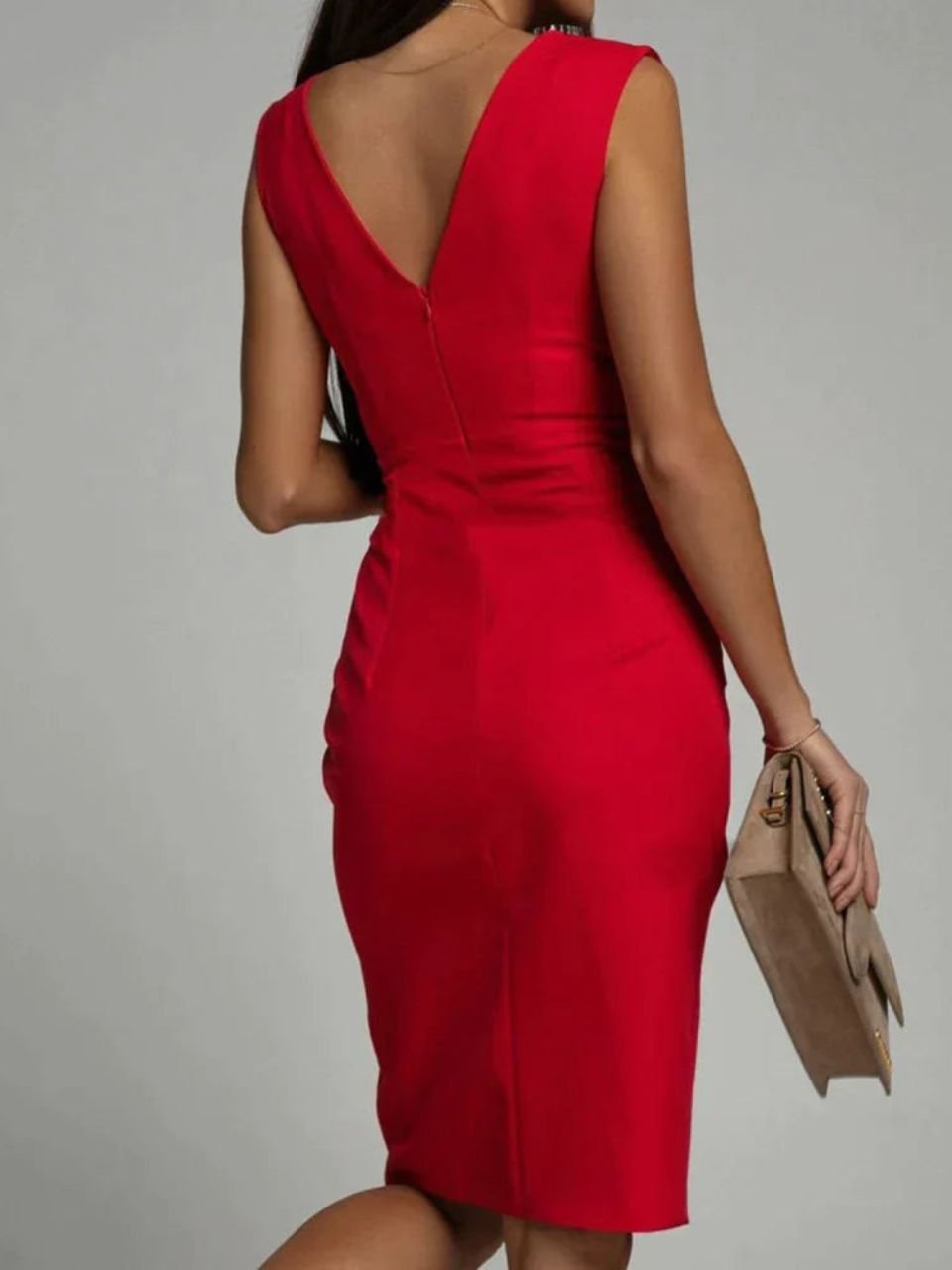 Victoria | Robe à décolleté en V