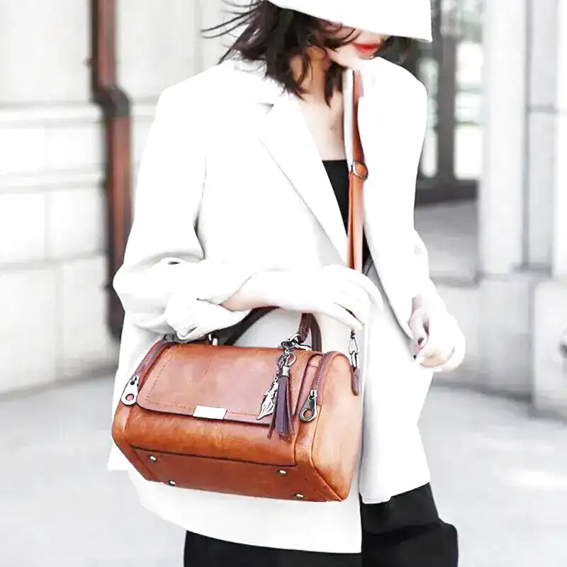 Eleanora - Sac à Main Spacieux en Cuir Souple avec Sangle et Fermeture Eclair