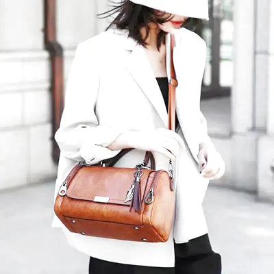 Eleanora - Sac à Main Spacieux en Cuir Souple avec Sangle et Fermeture Eclair