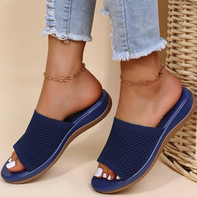 Alivia - Orthopedische slippers van mesh