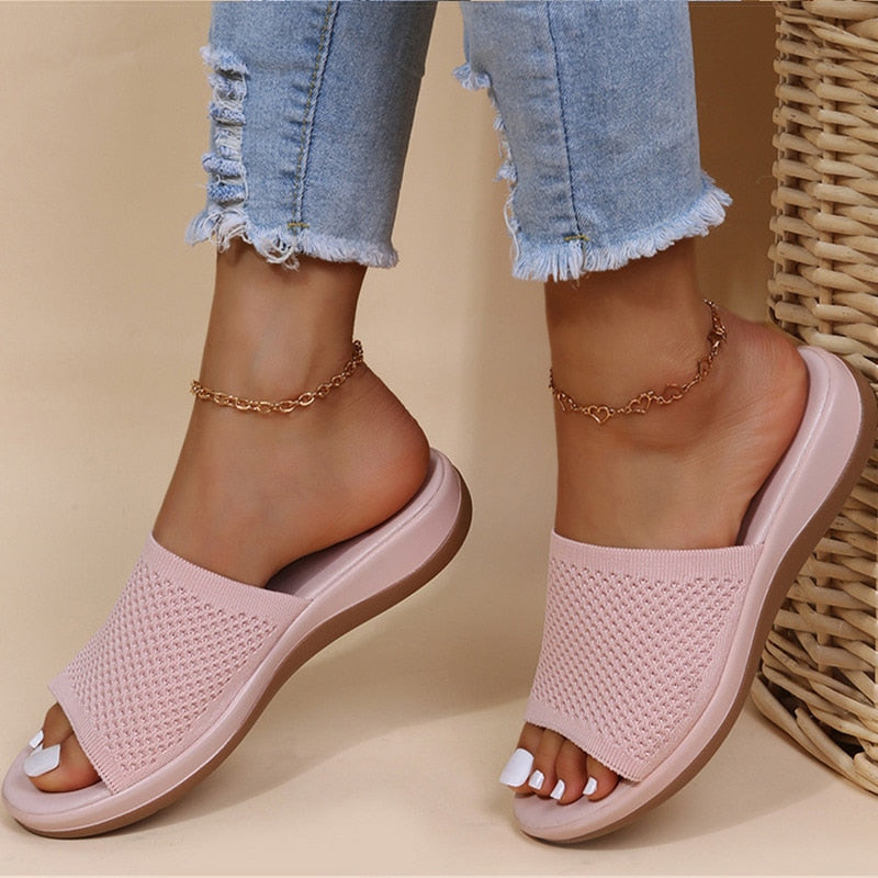 Alivia - Orthopedische slippers van mesh