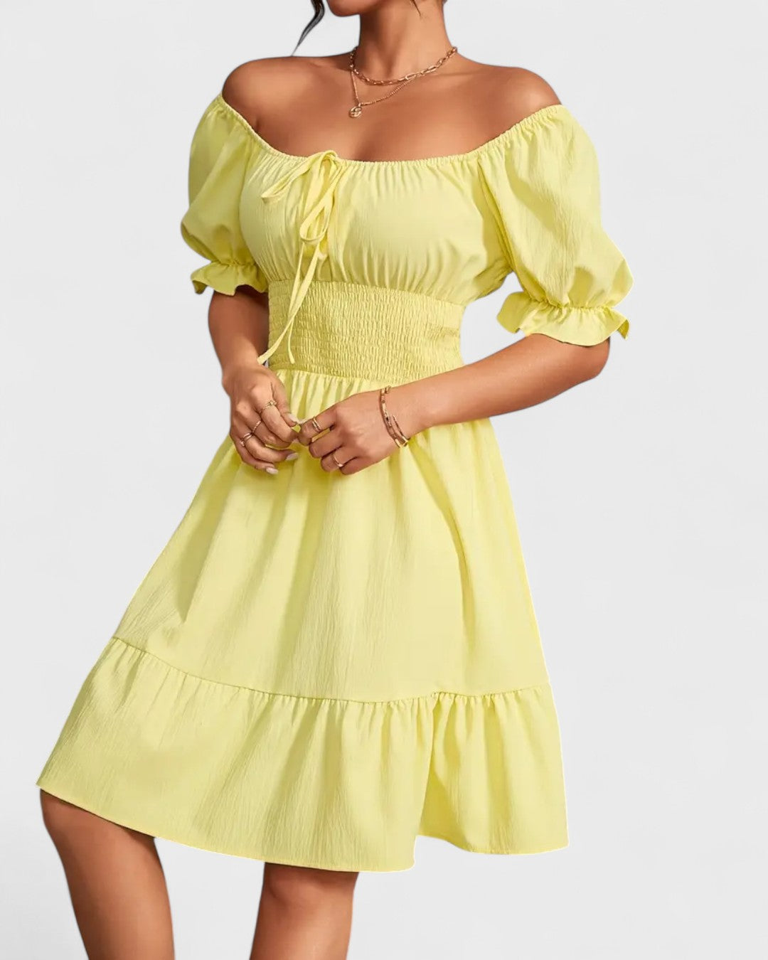 Violette | Robe d'été unie à manches bouffantes et ourlet volanté