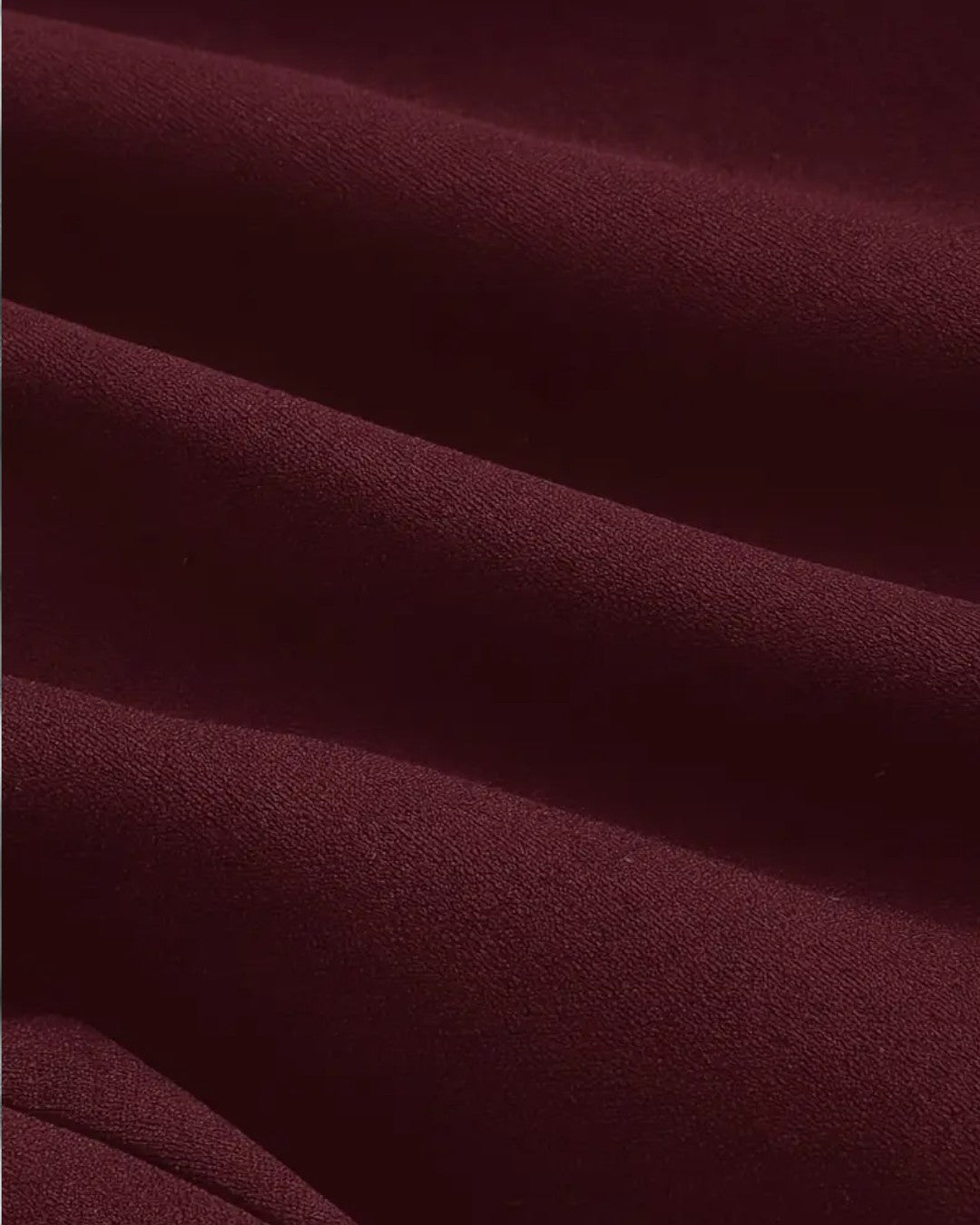 Victoire | Robe midi à perles fines et bretelles croisées