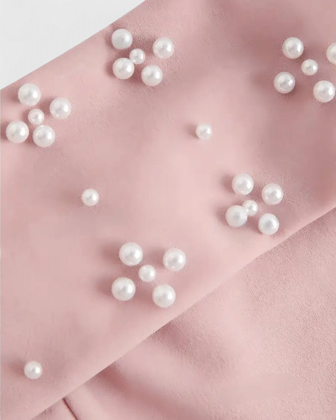 Victoire | Robe midi à perles fines et bretelles croisées