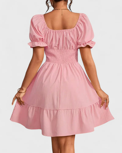 Violette | Robe d'été unie à manches bouffantes et ourlet volanté